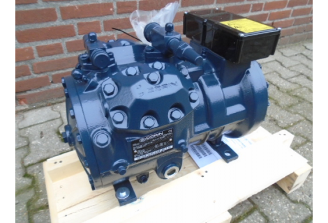 Dorin HI551CC 4 cilinder semi hermetische compressor,